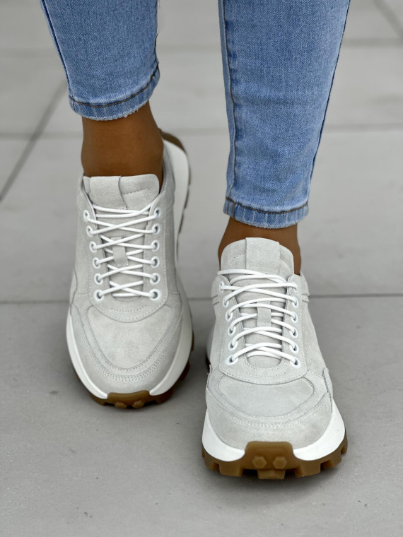 Wygodne jasno-szare sneakersy damskie, skóra naturalna welurowa Wygodne jasno-szare sneakersy damskie, skóra naturalna welurowa