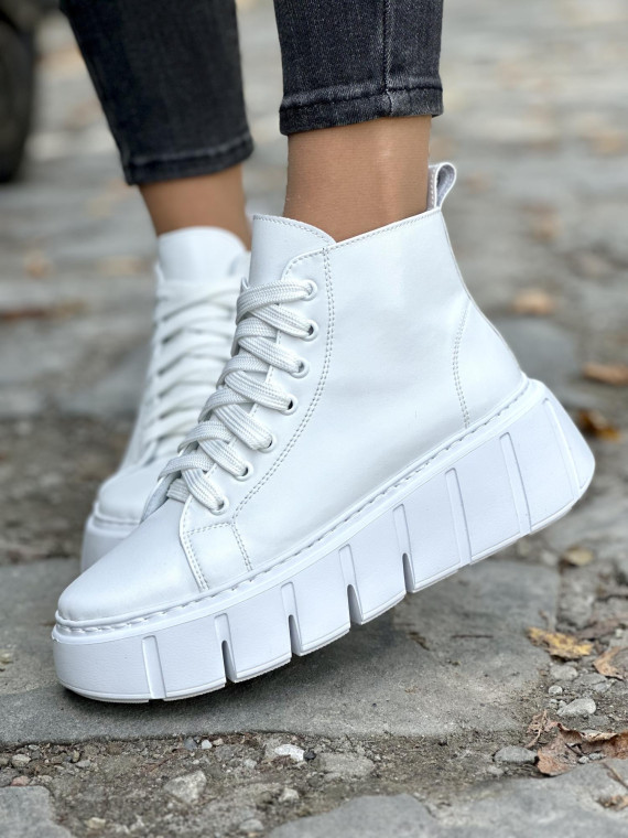 Białe sneakersy damskie skórzane OLEKSY polskiej produkcji Białe sneakersy damskie skórzane OLEKSY polskiej produkcji