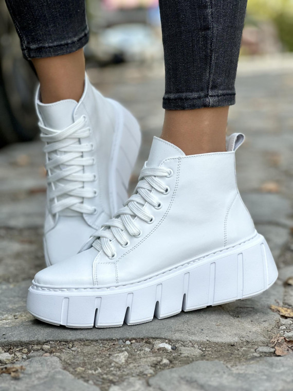 Białe sneakersy damskie skórzane OLEKSY polskiej produkcji Białe sneakersy damskie skórzane OLEKSY polskiej produkcji