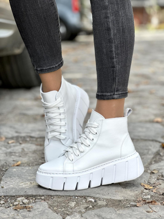 Białe sneakersy damskie skórzane OLEKSY polskiej produkcji Białe sneakersy damskie skórzane OLEKSY polskiej produkcji