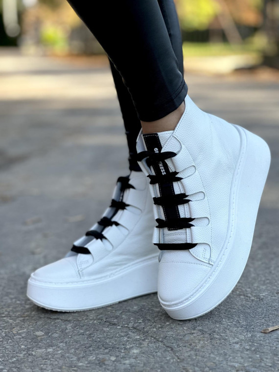 Sneakersy OLEKSY ze skóry naturalnej, Polskiej produkcji Sneakersy OLEKSY ze skóry naturalnej, Polskiej produkcji