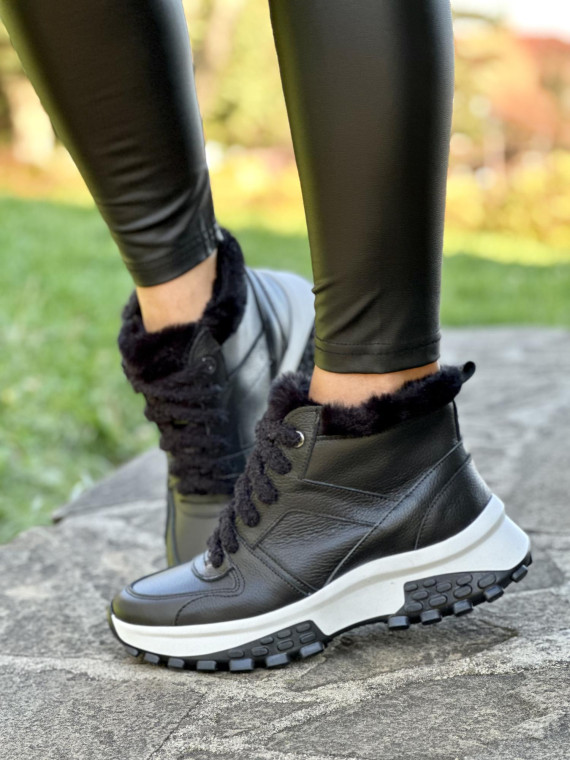 Sneakersy OLEKSY ze skóry naturalnej Polskiej produkcji Sneakersy OLEKSY ze skóry naturalnej Polskiej produkcji