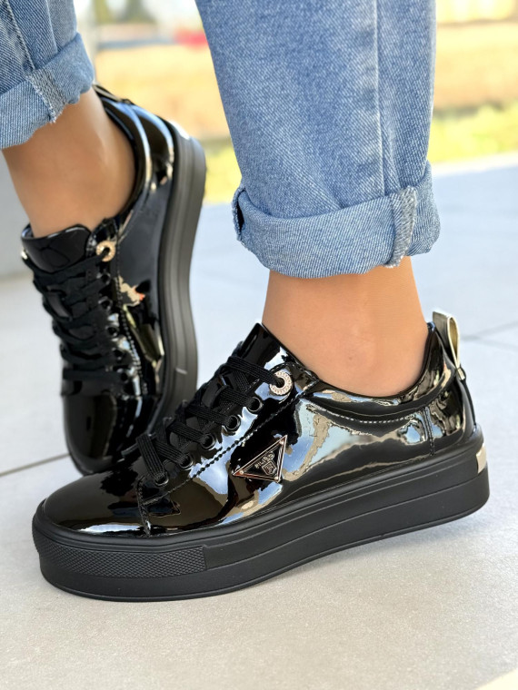 Sneakersy damskie ze skóry naturalnej Sneakersy damskie ze skóry naturalnej