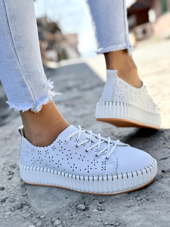 Sneakersy damskie ze skóry naturalnej Sneakersy damskie ze skóry naturalnej