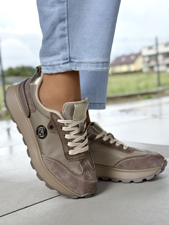 Sneakersy damskie ze skóry naturalnej Sneakersy damskie ze skóry naturalnej